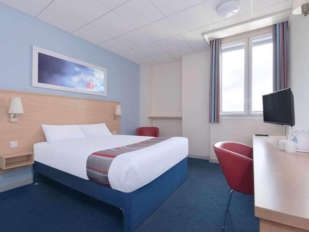 Travelodge Milton Keynes Old Stratford Cameră foto