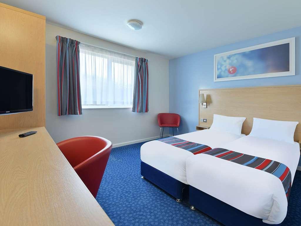 Travelodge Milton Keynes Old Stratford Cameră foto